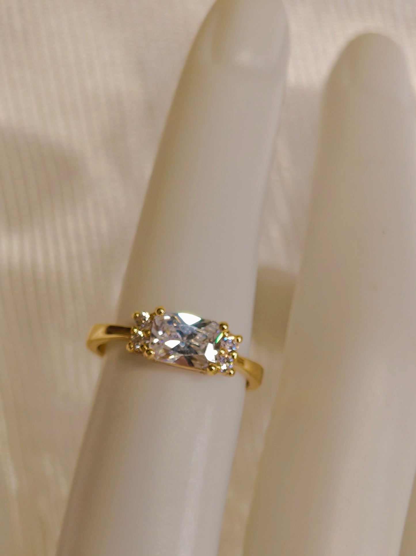 Mossonite Diamond Cut Ring