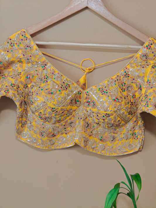 Sabhyasachi-Style Blouse – Ready-to-Wear Elegance