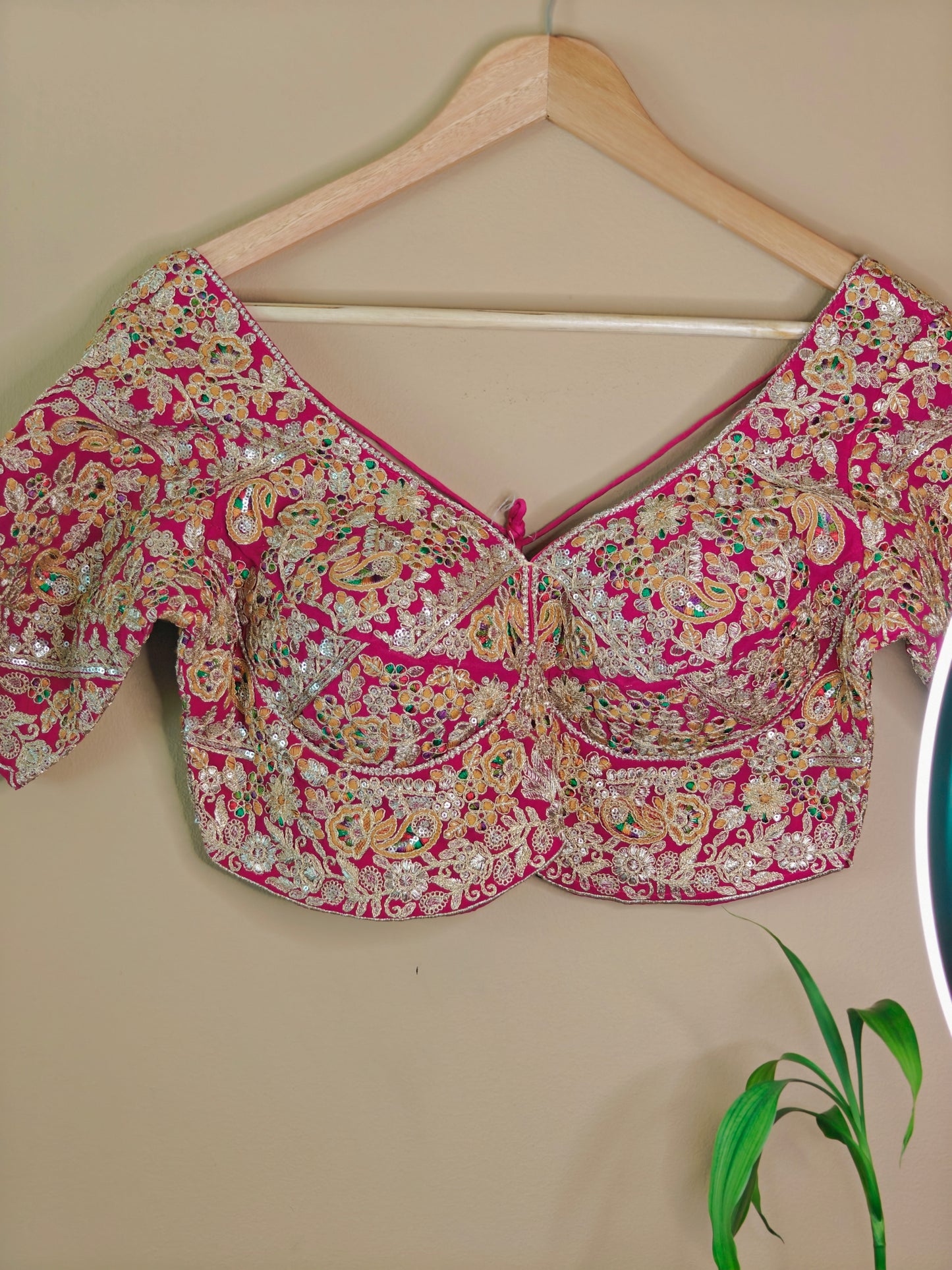 Sabhyasachi-Style Blouse – Ready-to-Wear Elegance