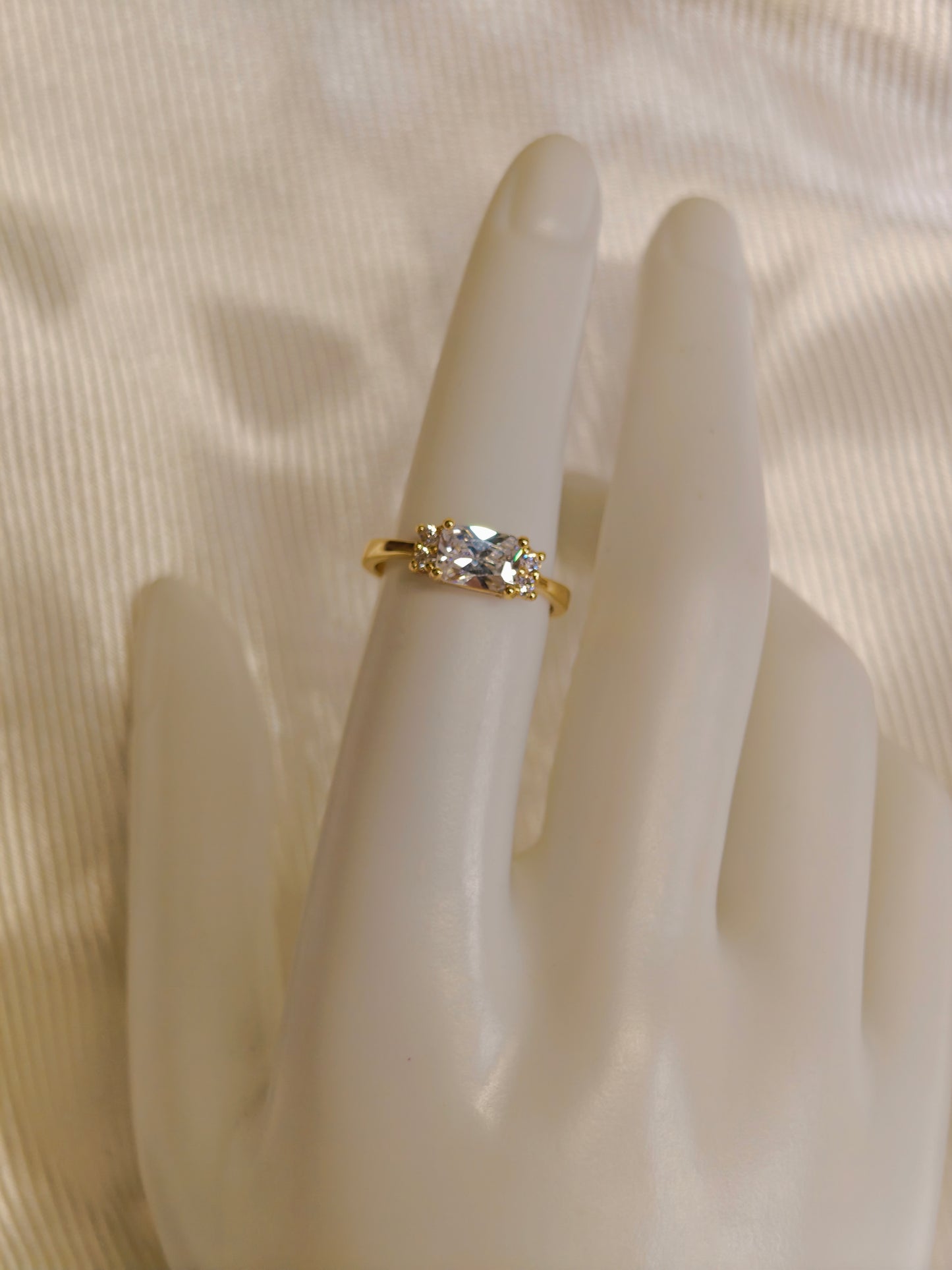 Mossonite Diamond Cut Ring
