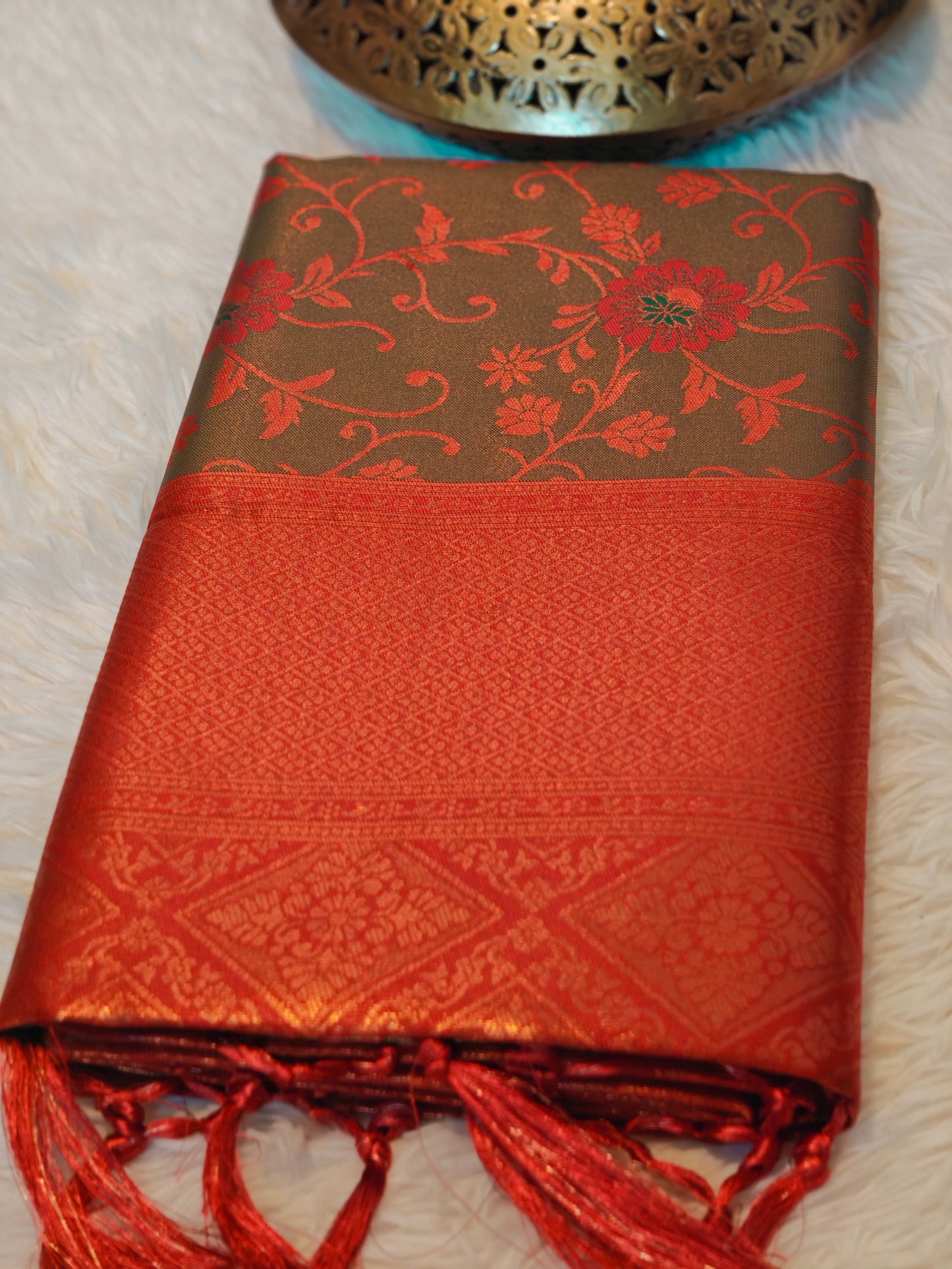 Floral Party Wear Premium Kanjivaram Silk Silk Saree