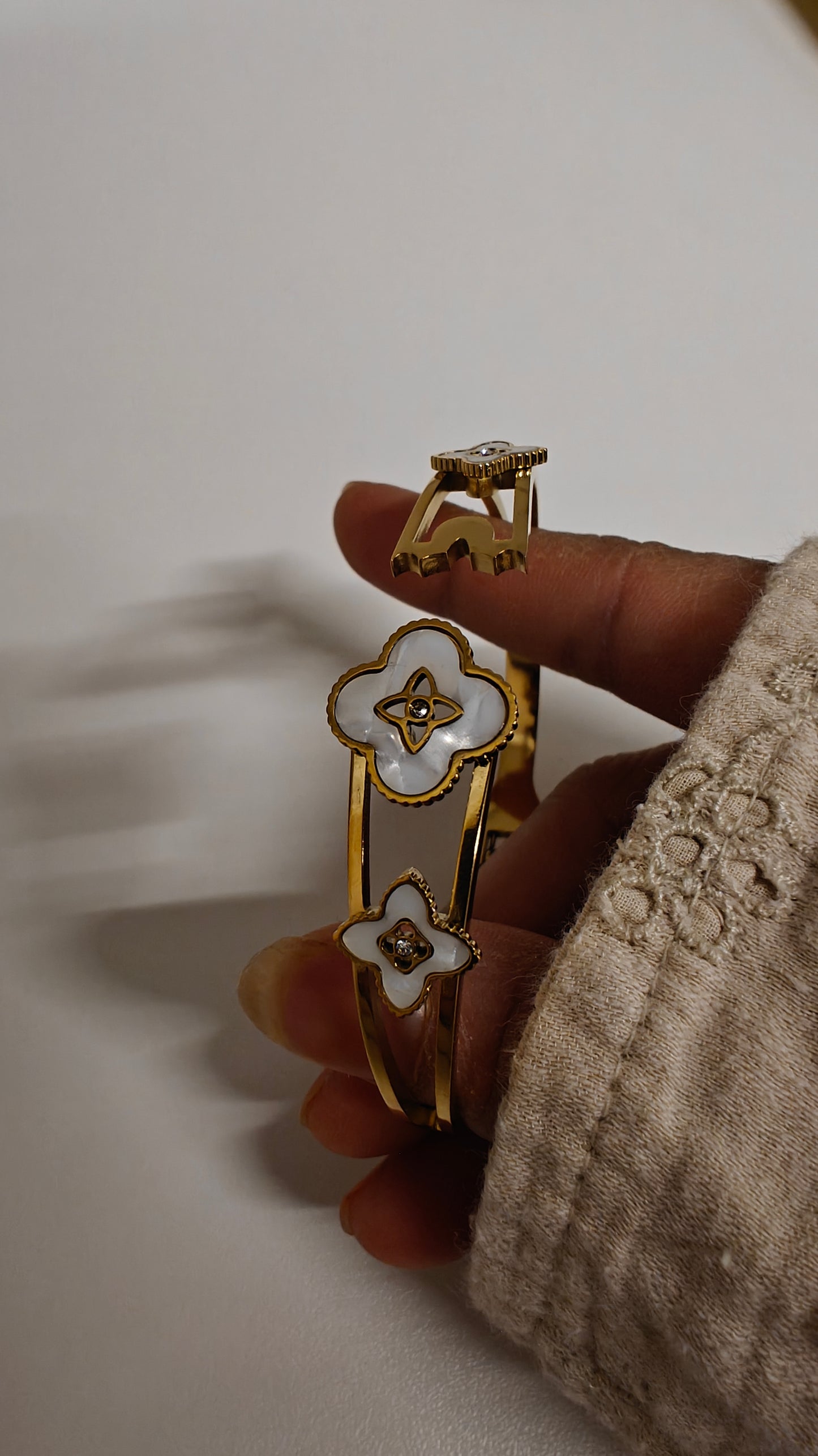 Clove Flower Bangle With 18k Gold Plated Stainless Steel