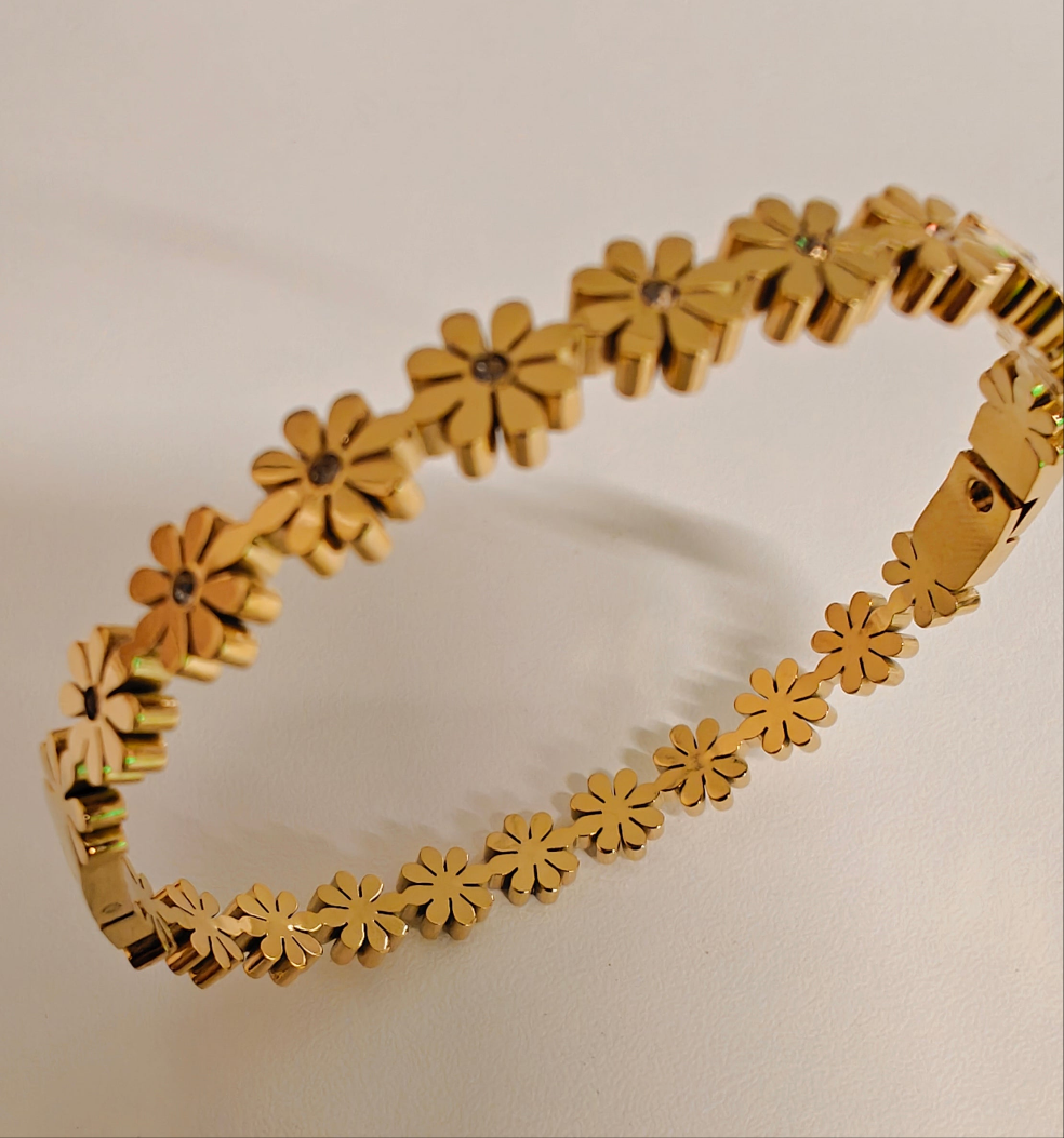 Sev Flower Bangle With 18k Gold Plated Stainless Steel