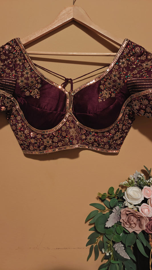 Sabhyasachi-Style Blouse – Ready-to-Wear Elegance