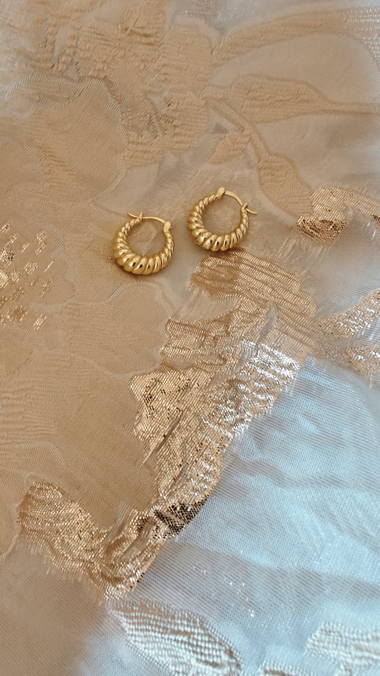 Twisted Earring With 18k Gold Plated Brass