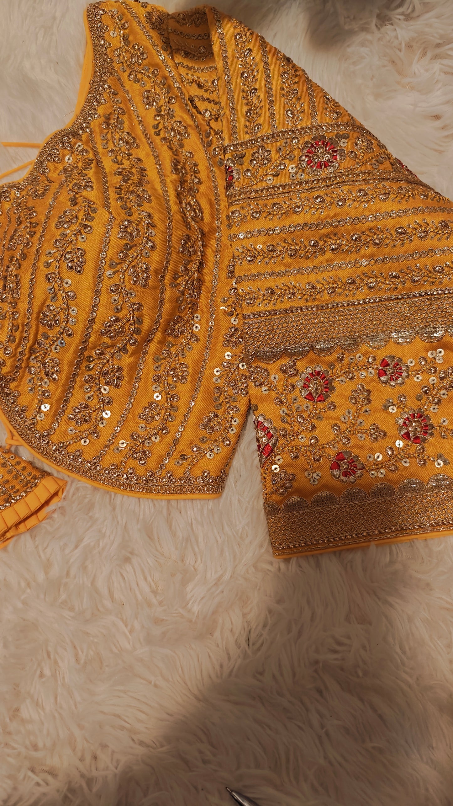 Yellow Sabhyasachi-Style Blouse – Ready-to-Wear Elegance
