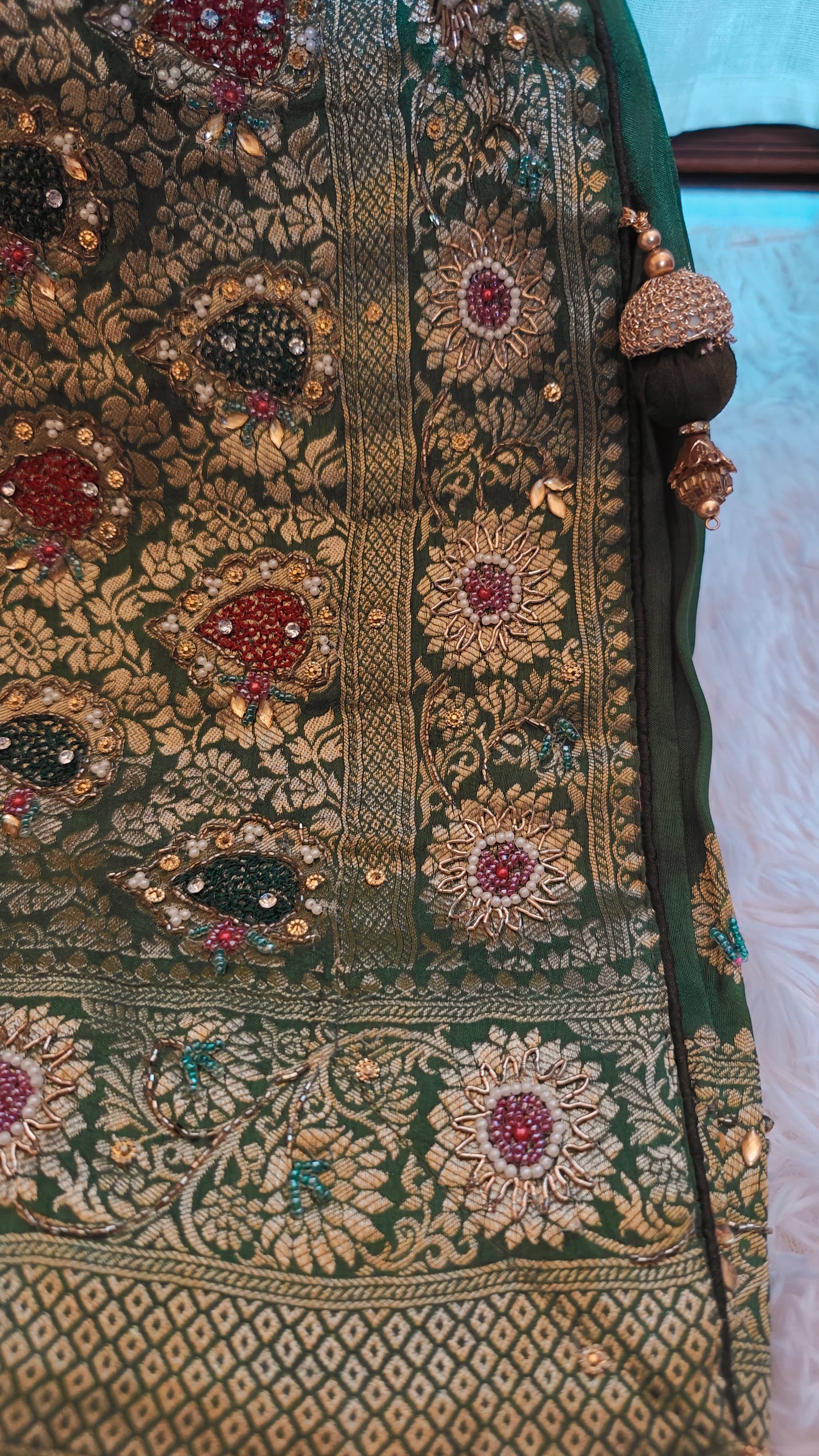 Banarasi zari and stone work saree with Stitched blouse