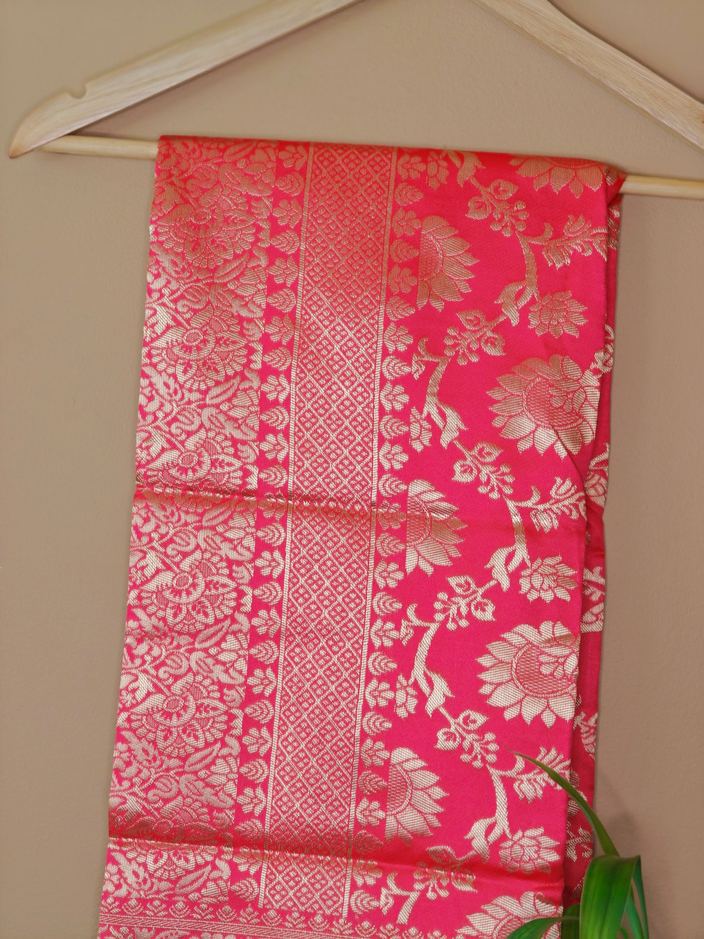 Red Party Wear Banarasi Silk Saree